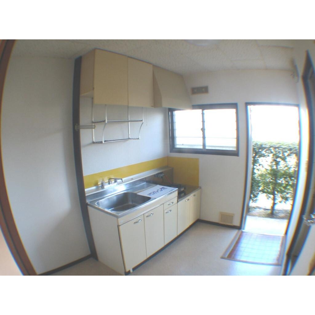 物件内観写真3　(キッチン)