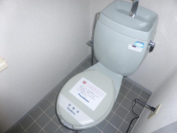トイレ(トイレ)