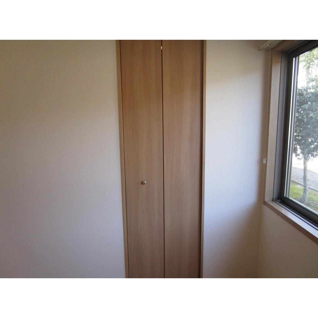 物件内観写真14　(収納)