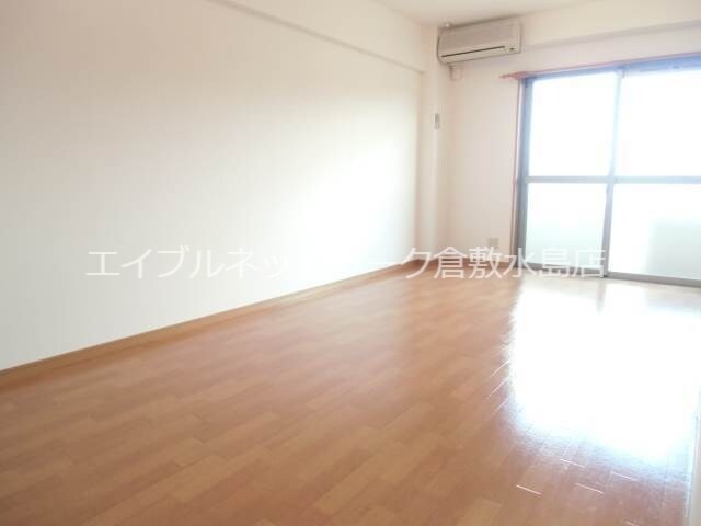 物件内観写真9　(リビング)