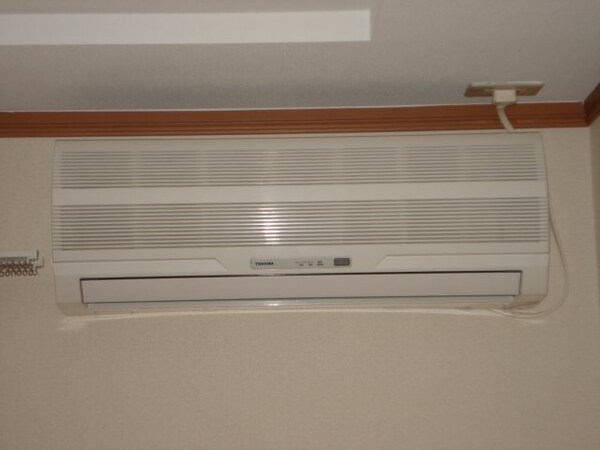 建物設備(エアコン)