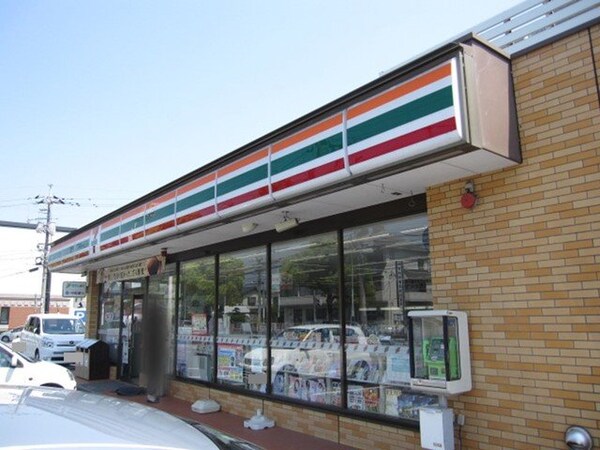 周辺環境(セブンイレブン倉敷商業高校西店まで210m)