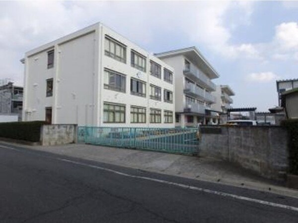 周辺環境(老松小学校まで550m)