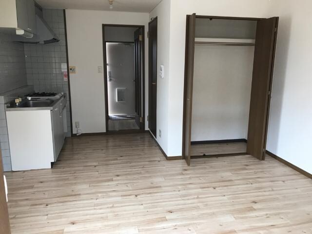 物件内観写真25　(洋室)