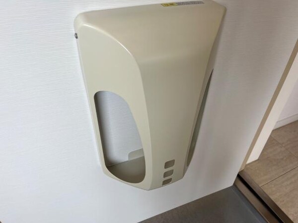 玄関(玄関ポスト)