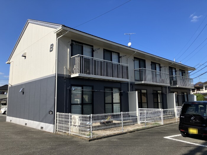 プレジール中島　B棟