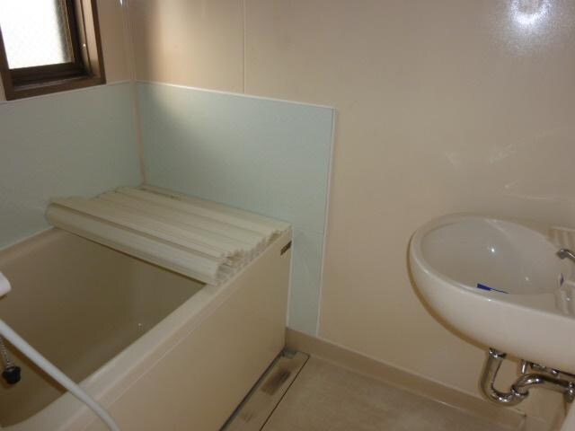 物件内観写真12　(風呂)