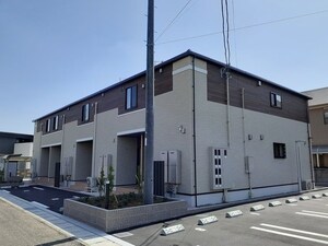 アール・グランデ　Ⅰ外観写真