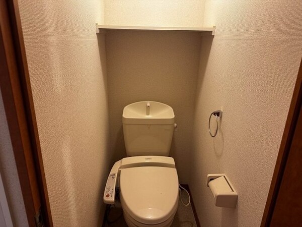 トイレ(備品や設備仕様は号室等により異なります現地をご確認下さい。)
