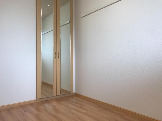 物件内観写真21　(洋室)