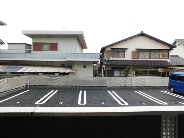 駐車場(建物外観)