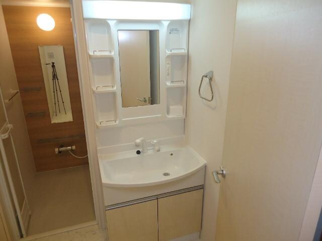 物件内観写真17　(洗髪洗面化粧台（イメージ）)