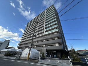 アルファステイツ老松小南外観写真