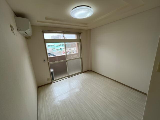 物件内観写真5　(室内)