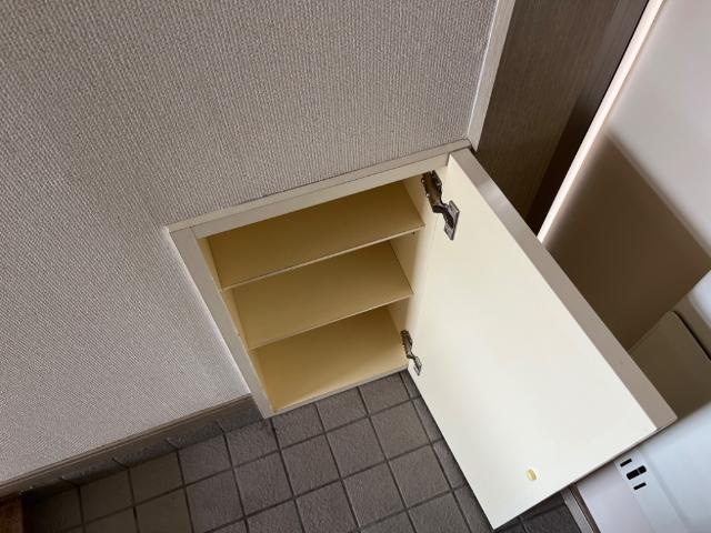 物件内観写真13　(下駄箱)