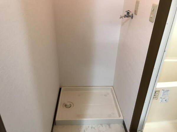 その他(洗濯機置場)