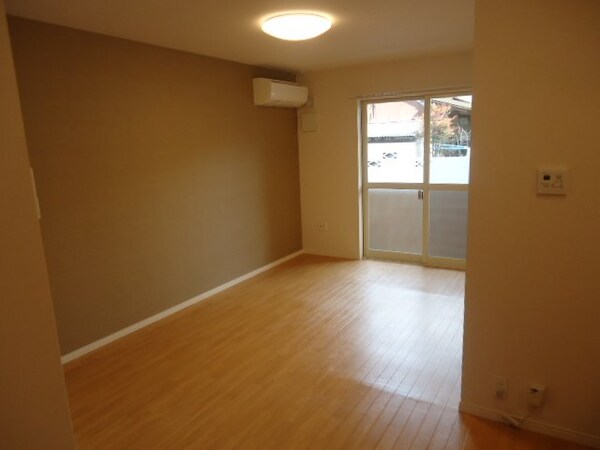 居室(リビング)