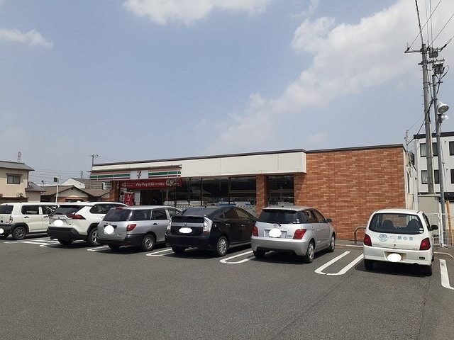 物件外観写真4　(セブンイレブン倉敷茶屋町店まで750m)