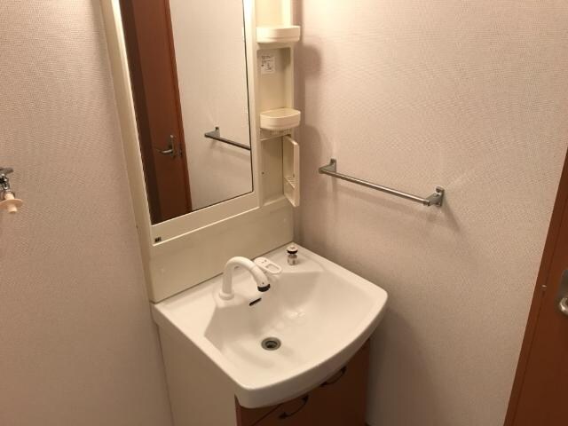 物件内観写真7　(洗面)