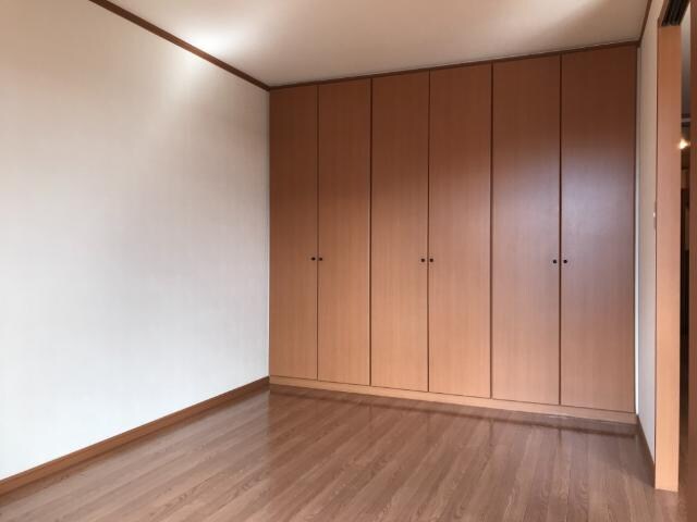 物件内観写真11　(室内)