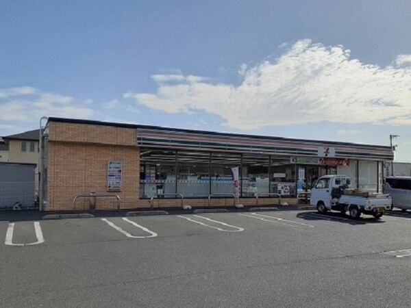 周辺環境(セブンイレブン倉敷上東西店まで400m)