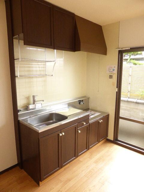 物件内観写真3　(キッチン)