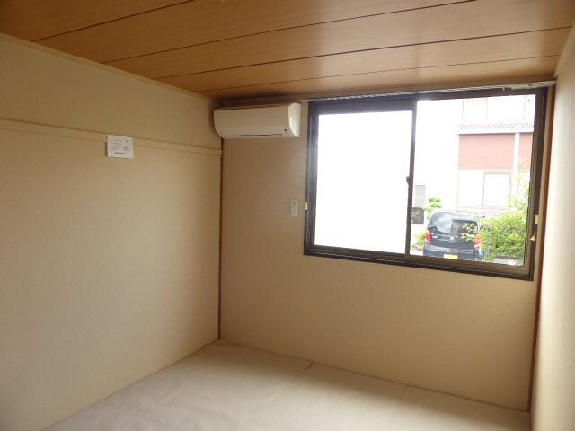 物件内観写真7　(和室)