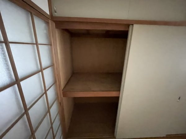 内装他