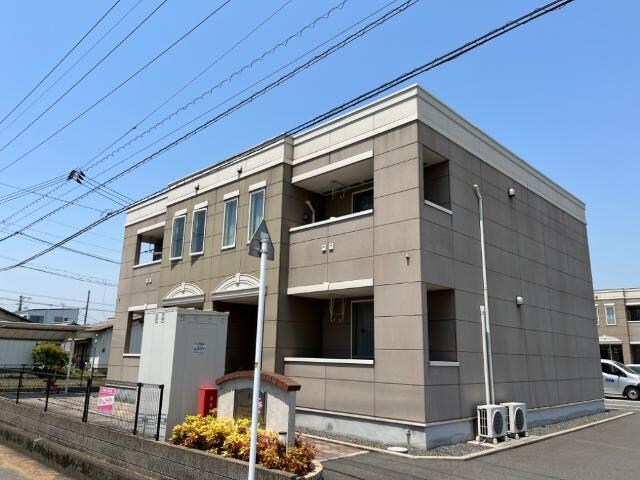 物件外観写真1　(外観写真（昼）)