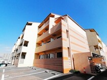 倉敷ライフ・キャンパス　B棟の外観写真