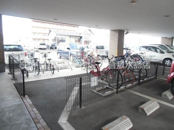 建物設備(駐輪場)