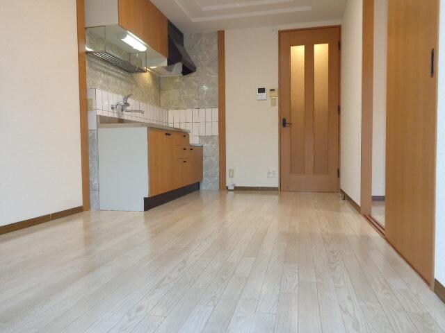 物件内観写真2　(ダイニング)