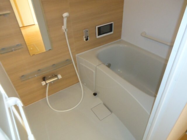 物件内観写真10　(バス／シャワールーム等)