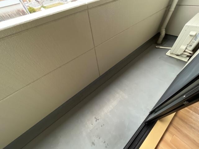 物件内観写真25　(ベランダ)