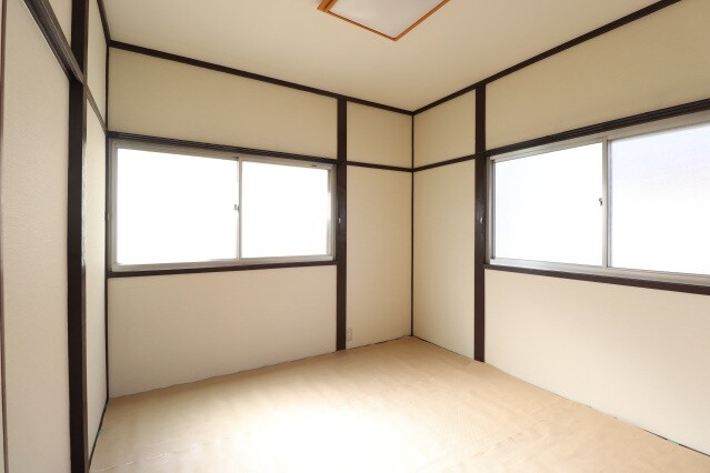 物件外観写真5　(ザ・ダイソー＆アオヤマ倉敷沖新店 1360m)