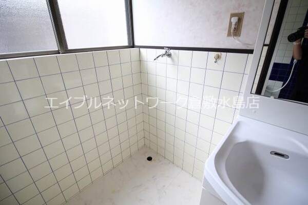 その他(洗濯機置き場)