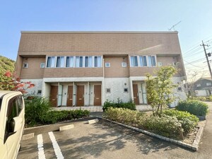 アンビシア　Ｂ棟外観写真