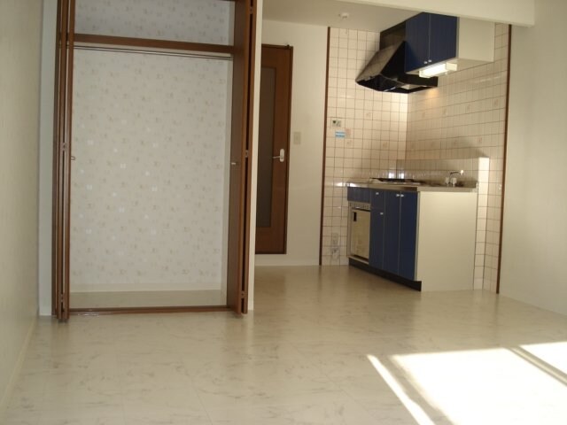 物件内観写真13　(洋室)