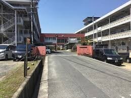 周辺環境(倉敷市立玉島東中学校 1569m)