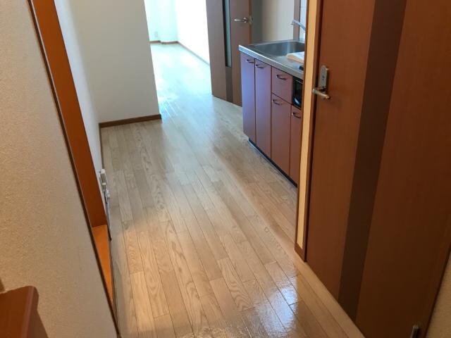 物件内観写真20　(廊下)