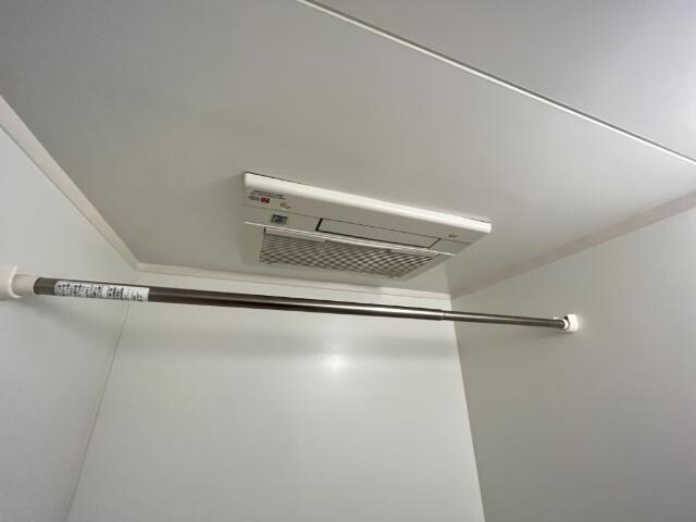 物件内観写真21　(浴室乾燥機)