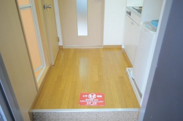 物件内観写真9　(備品や設備仕様は号室等により異なります現地をご確認下さい。)