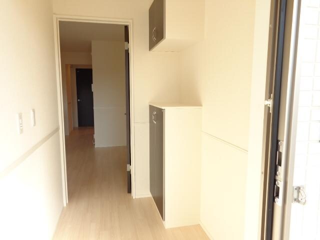 物件内観写真29　(玄関)