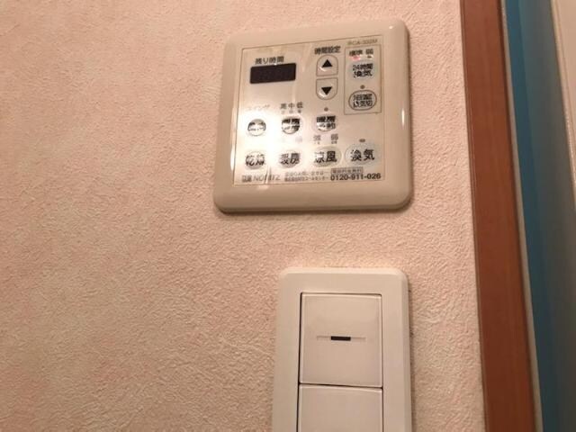 物件内観写真12　(浴室乾燥機)