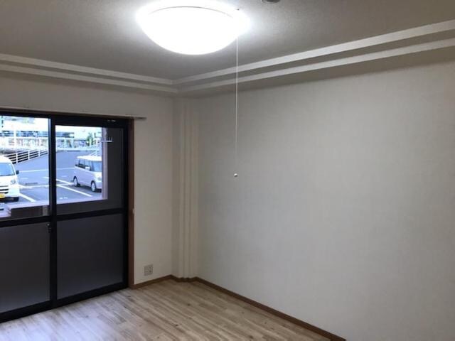 物件内観写真13　(室内)