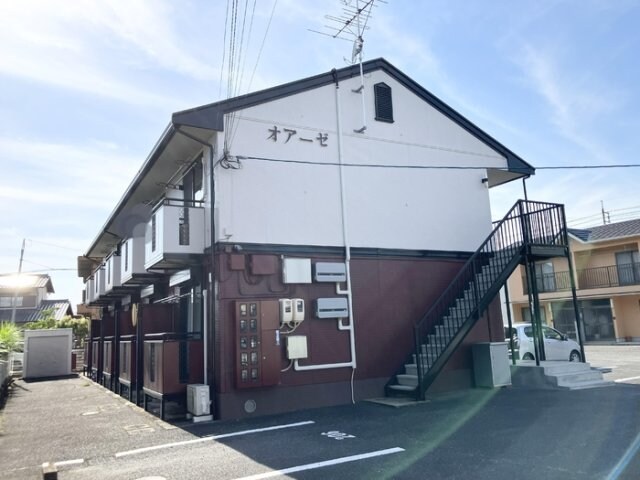 物件外観写真1　(建物外観)