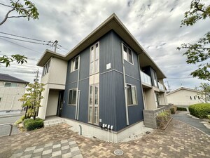 ブリーゼ・モール　Ｃ棟外観写真