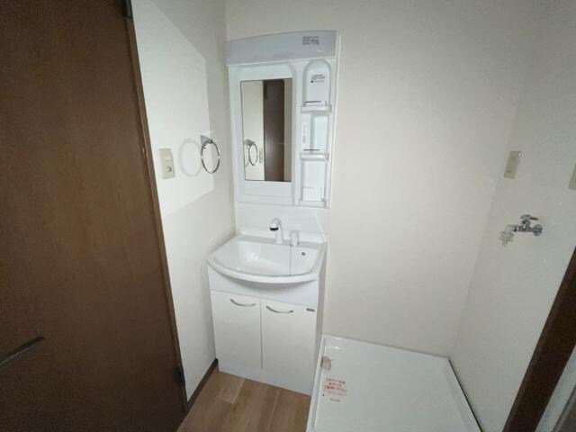 物件内観写真11　(洗髪洗面化粧台)