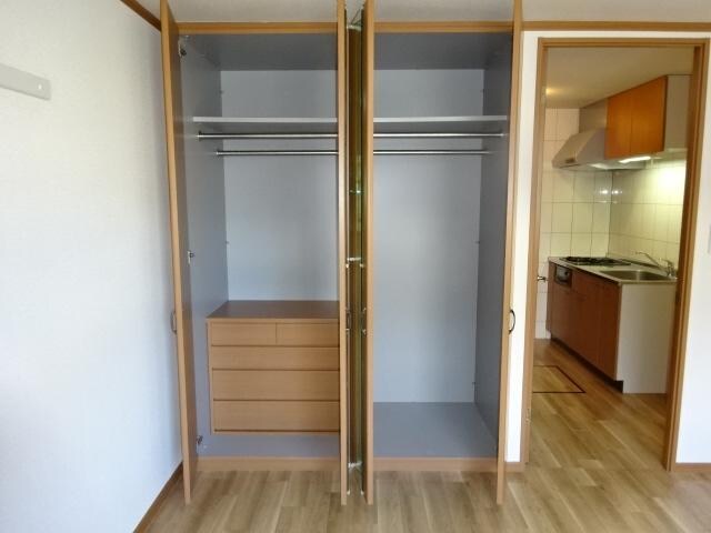 物件内観写真10　(クローゼット)