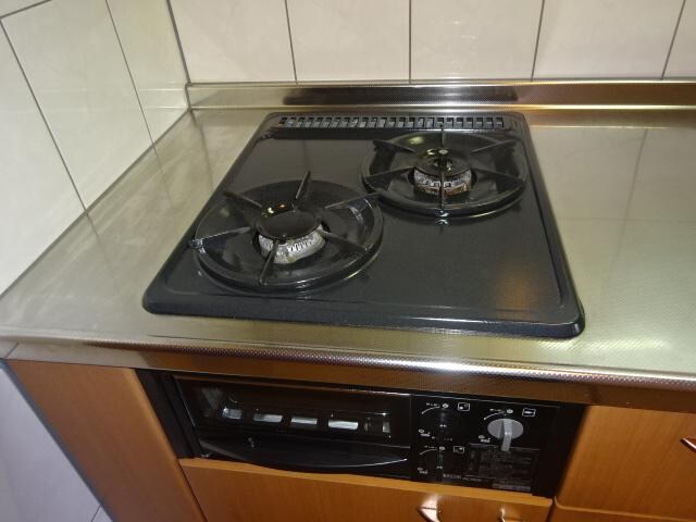 物件内観写真17　(2口コンロ)